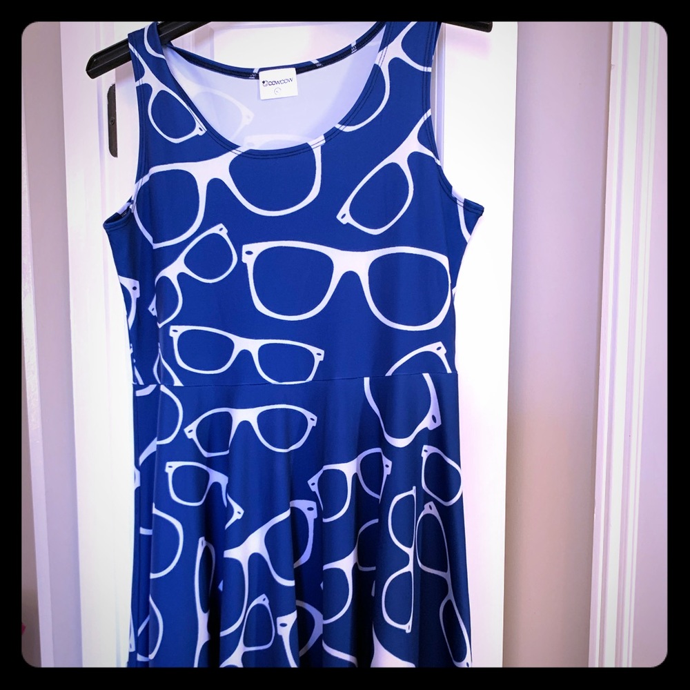 Eyeglass Aline 👗 dress! Navy. Great fit. Slimming